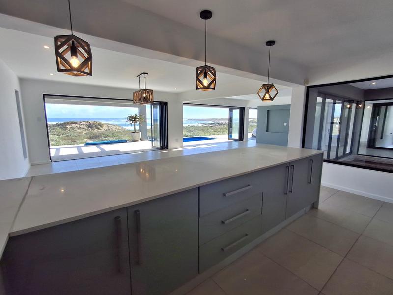 5 Bedroom Property for Sale in Cape St Martin Private Reserve Western Cape
